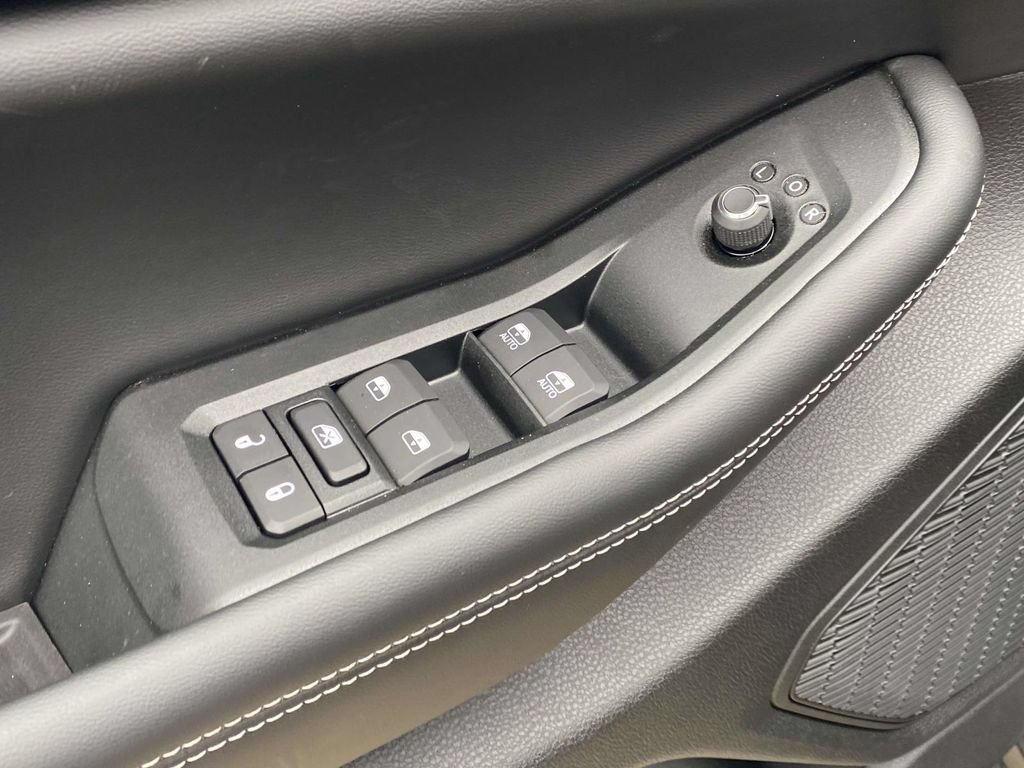 New 2026 Jeep Grand Cherokee L 2WD image 44