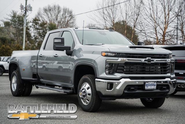 New 2026 Chevrolet Silverado 3500 LT w/ Safety Package image 1