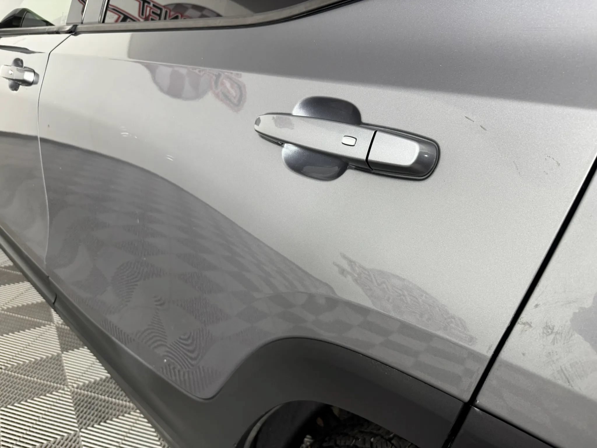 Used 2020 GMC Terrain SLE w/ Driver Convenience Package FWD image 25