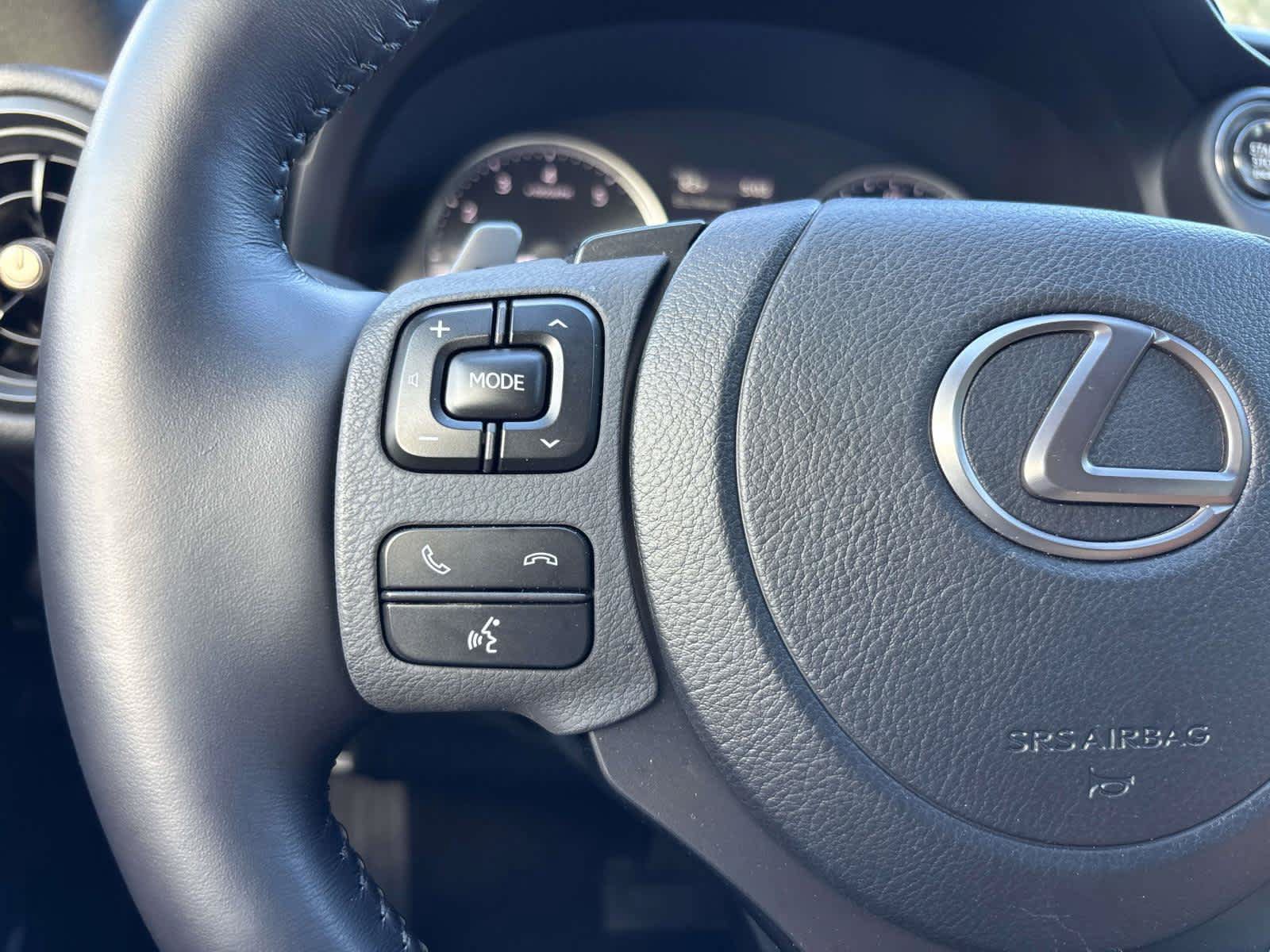 Used 2023 Lexus IS 300 AWD w/ Premium Package image 18