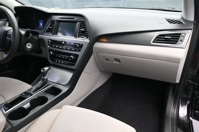 Used 2017 Hyundai Sonata Sport w/ Cargo Package FWD image 32