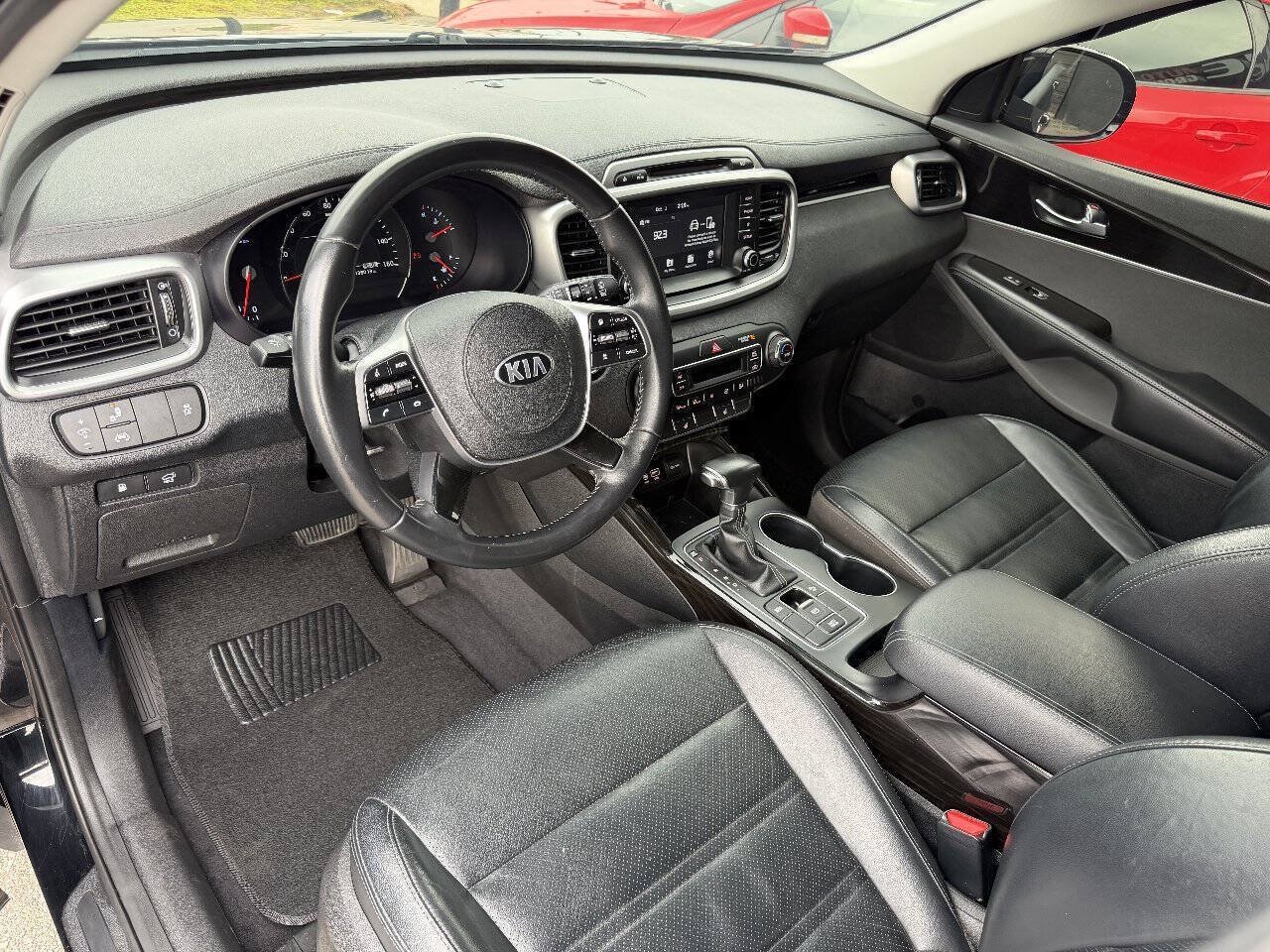 Used 2019 Kia Sorento EX FWD image 10