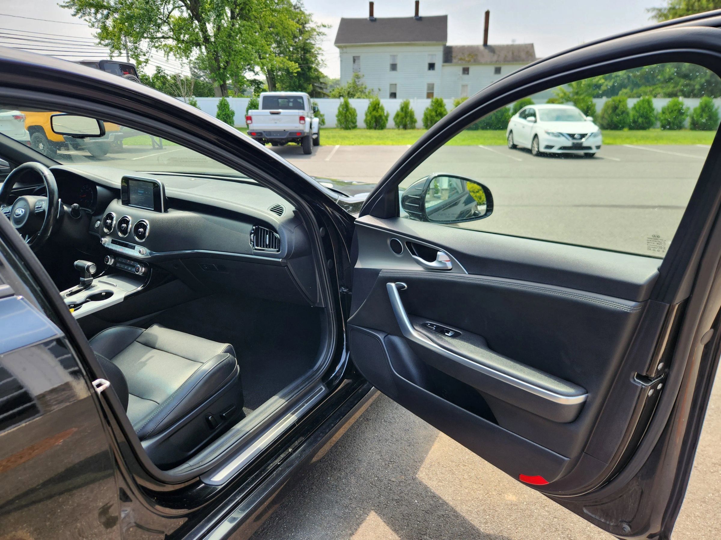 Used 2019 Kia Stinger GT image 37