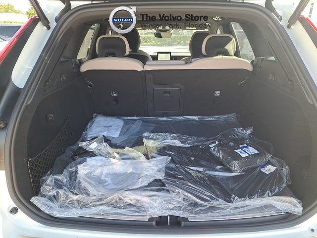 New 2026 Volvo XC60 T8 Plus w/ Protection Package Premier AWD/4WD image 10