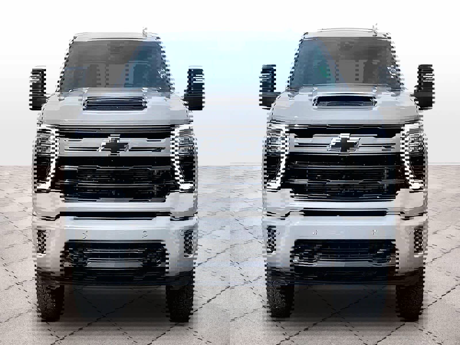 Used 2024 Chevrolet Silverado 2500 LTZ w/ LTZ Plus Package image 3