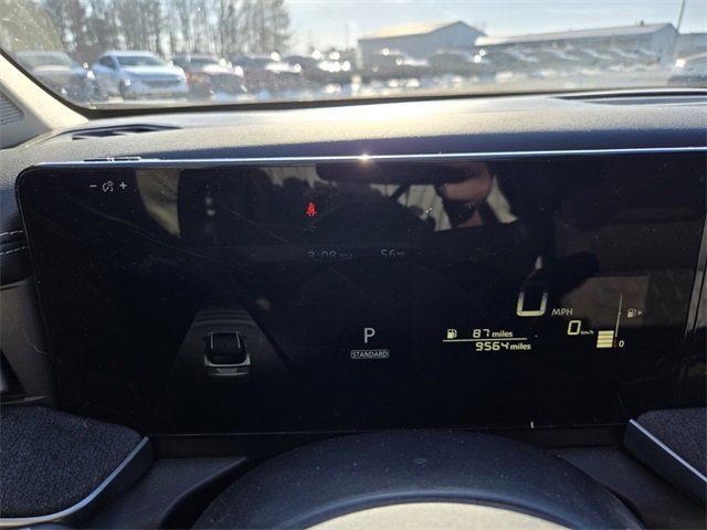 Certified 2025 Nissan Kicks SV w/ Illumination Package image 27