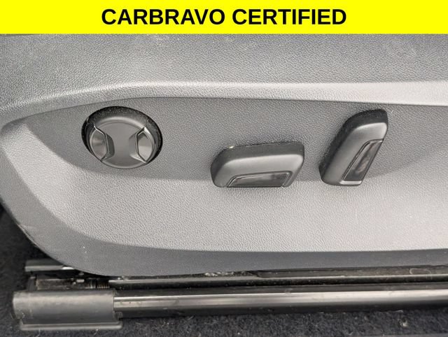 Used 2022 Volkswagen Tiguan SE AWD/4WD image 14