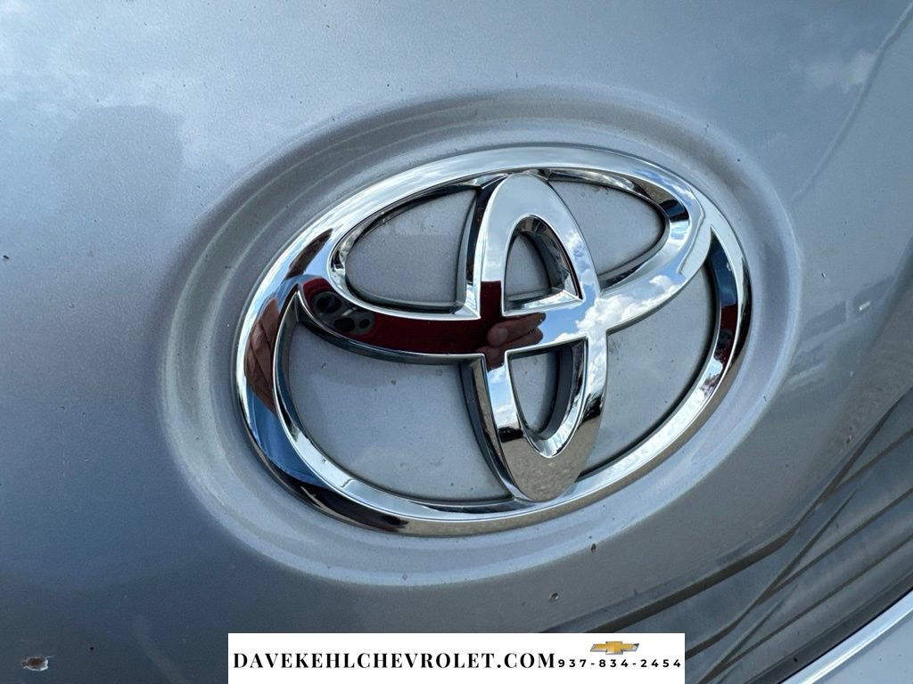 Used 2014 Toyota Sienna XLE w/ Entertainment Package FWD image 38