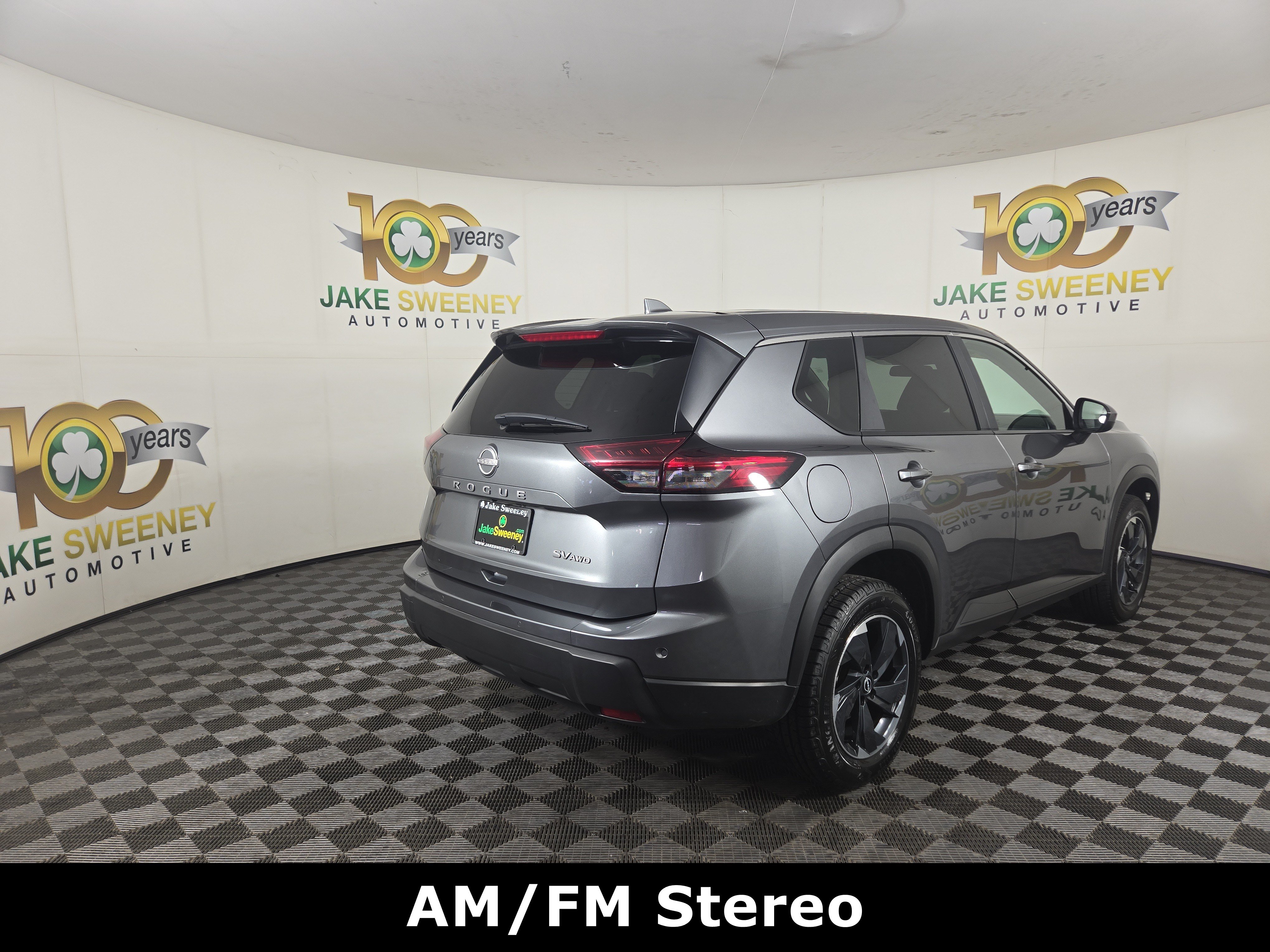 Used 2024 Nissan Rogue SV AWD/4WD image 9