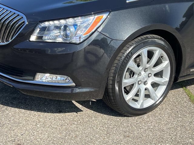 Used 2015 Buick LaCrosse Premium w/ Driver Confidence Package #1 AWD/4WD image 9