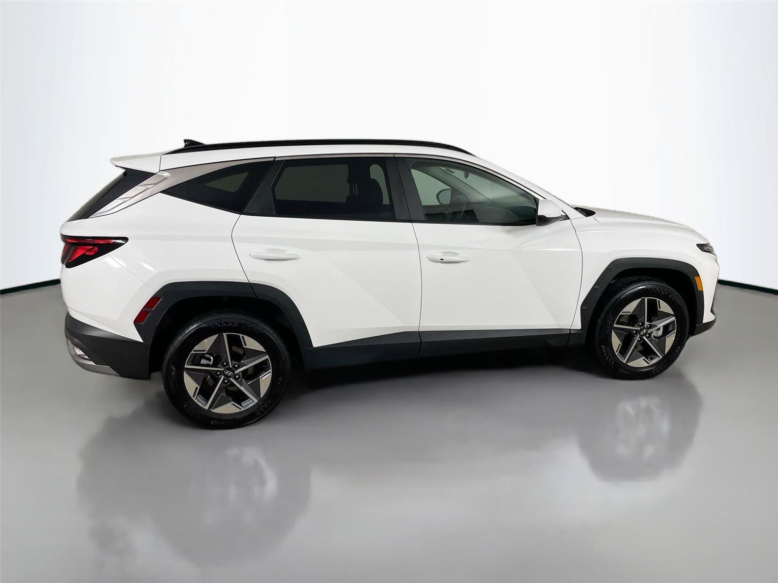 Used 2026 Hyundai Tucson SEL AWD/4WD image 17
