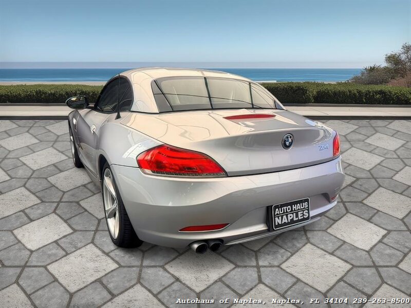 Used 2011 BMW Z4 sDrive30i w/ Premium Pkg image 5