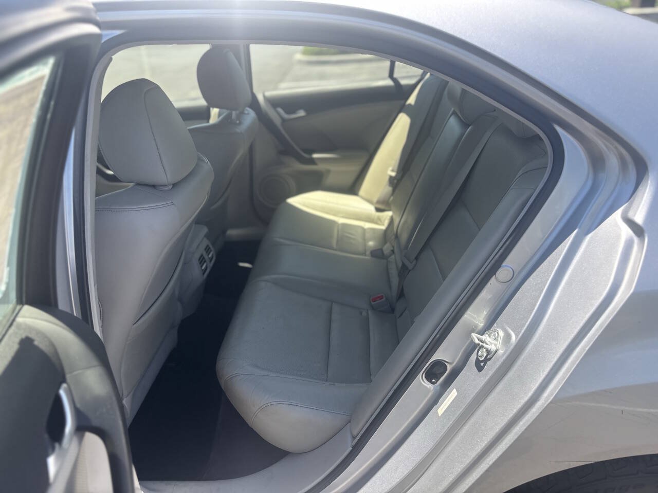 Used 2013 Acura TSX Sedan FWD image 22