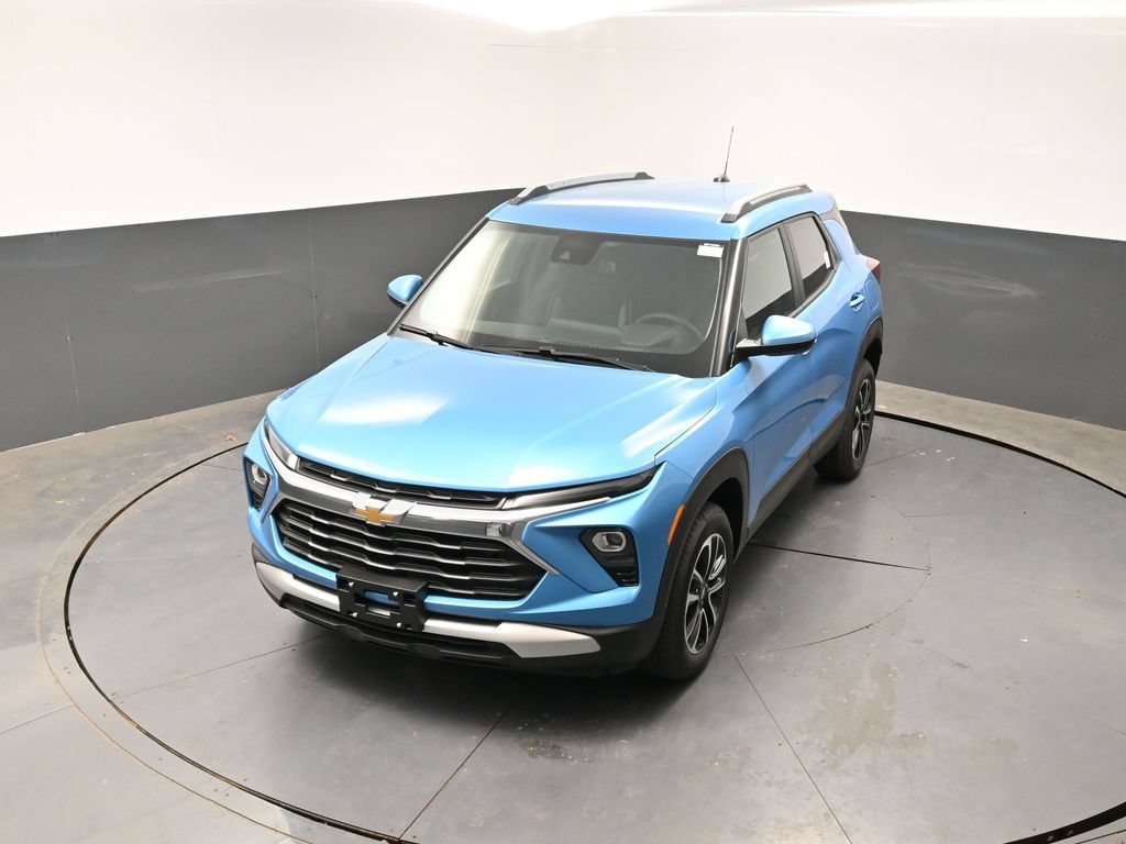 New 2026 Chevrolet TrailBlazer LT w/ LT Cold Weather Package AWD/4WD image 37