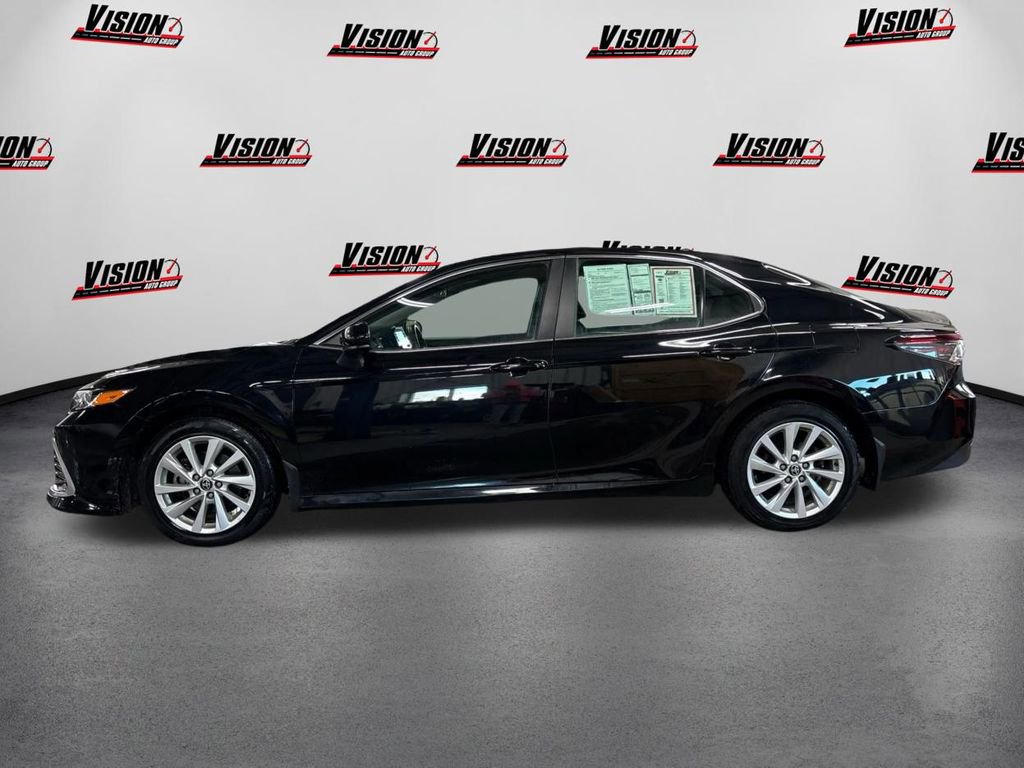 Used 2023 Toyota Camry LE image 8