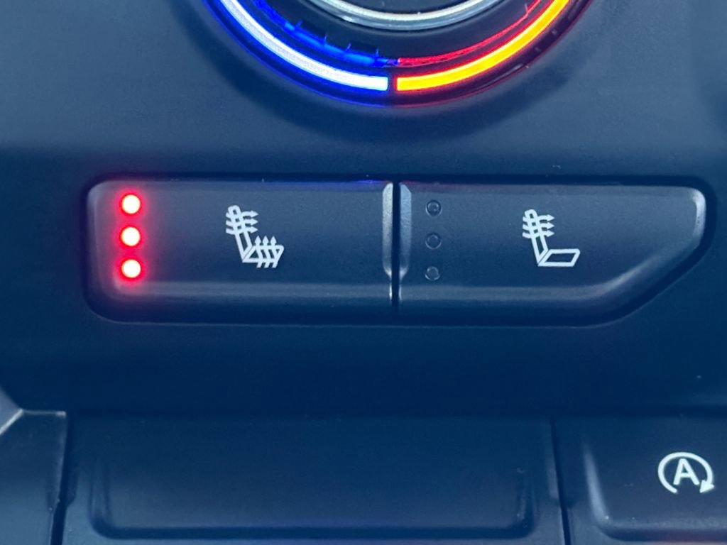 Used 2021 Chevrolet Silverado 1500 LT Trail Boss image 5