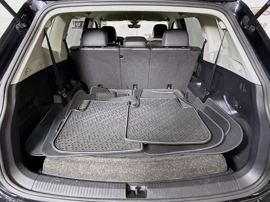 Used 2023 Volkswagen Tiguan SE FWD image 27
