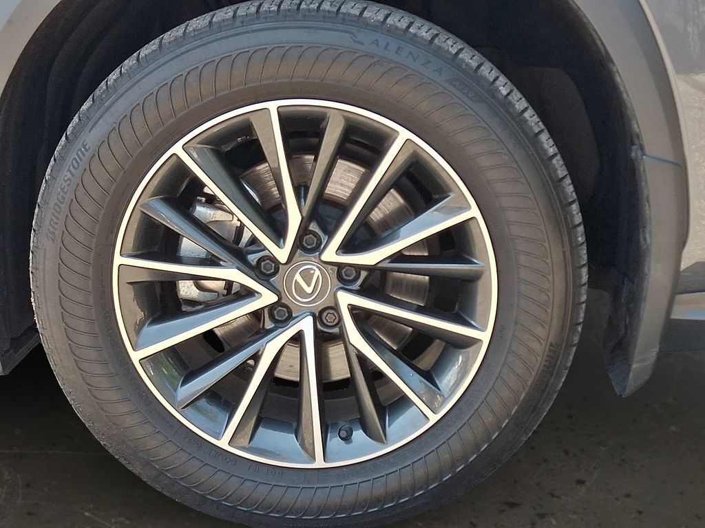 Used 2024 Lexus NX 350h AWD image 10