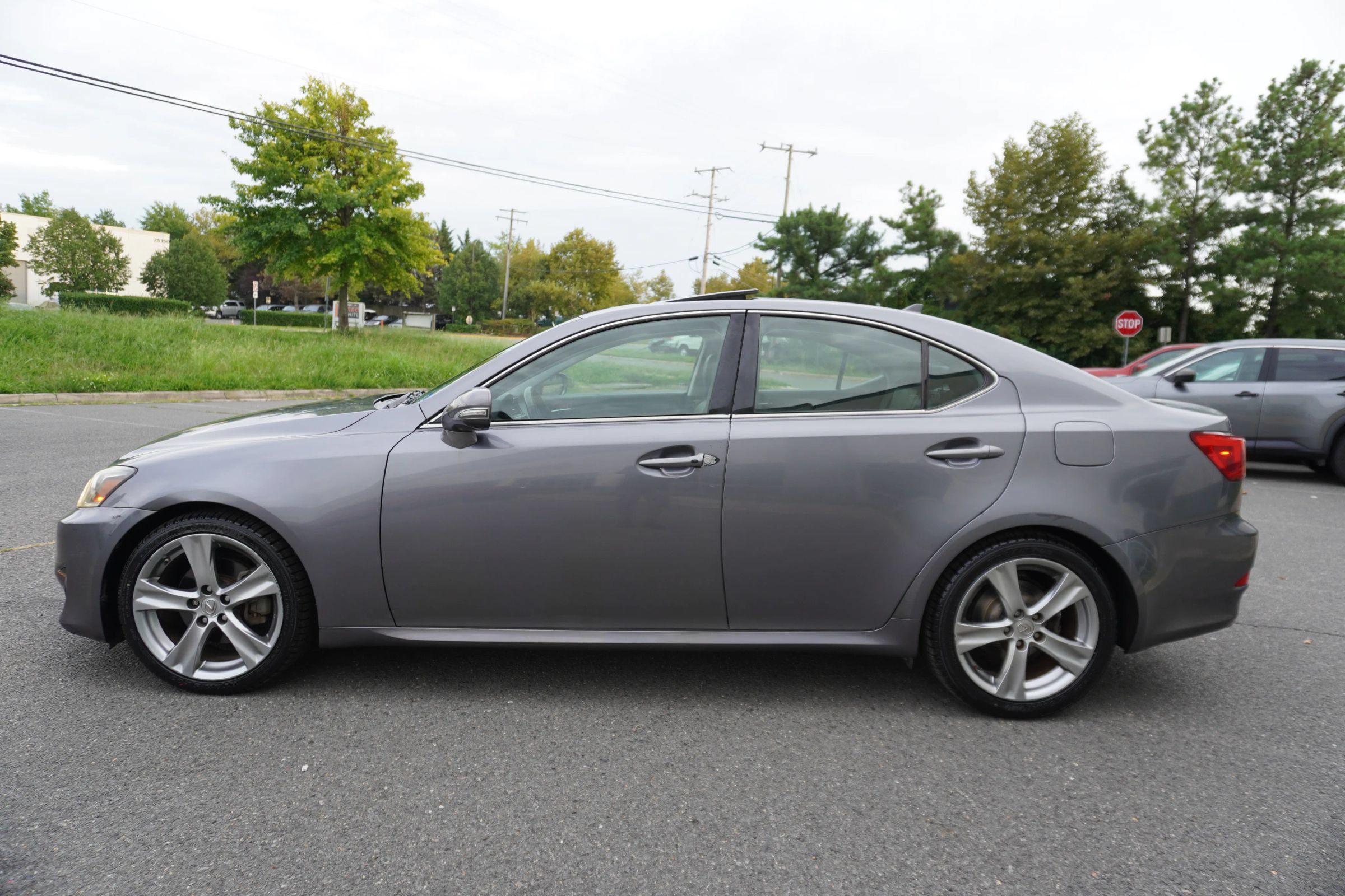 Used 2012 Lexus IS 250 w/ Premium Pkg Value Edition RWD image 4