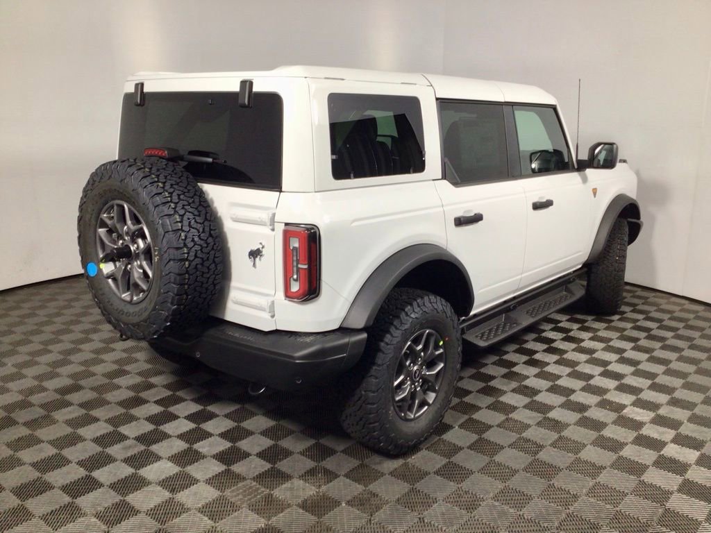 New 2025 Ford Bronco Badlands image 15