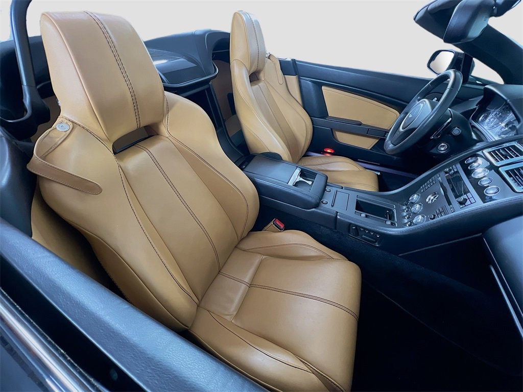 Used 2008 Aston Martin V8 Vantage Roadster image 25