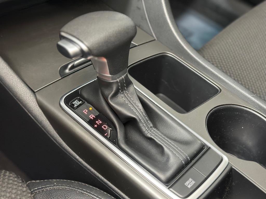 Used 2019 Kia Optima S image 19