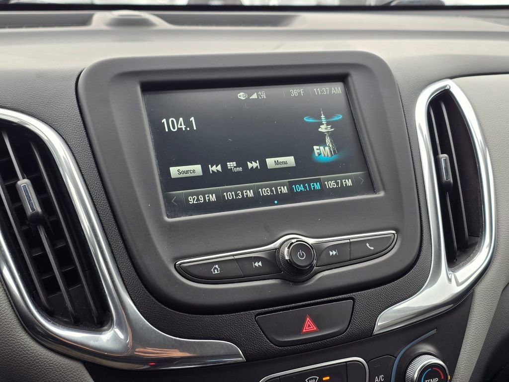 Used 2018 Chevrolet Equinox LS image 29