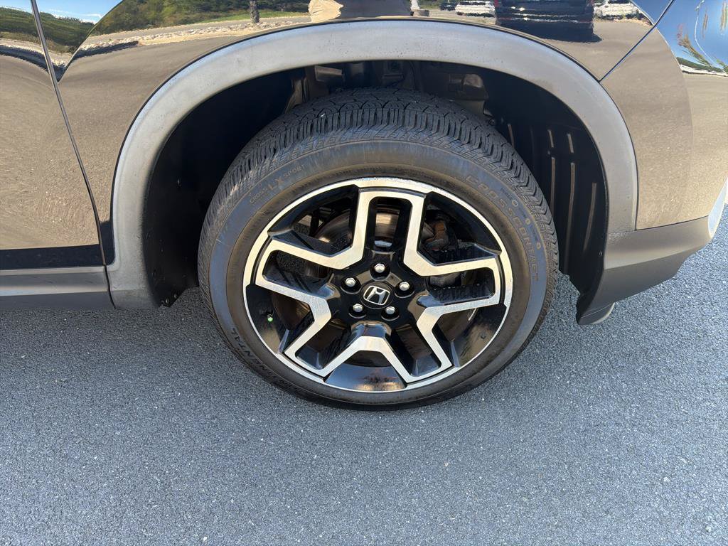 Used 2023 Honda Passport Elite image 32