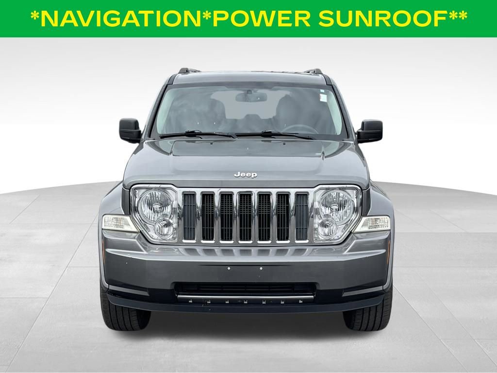 Used 2012 Jeep Liberty Limited Jet w/ Comfort/Convenience Group AWD/4WD image 2