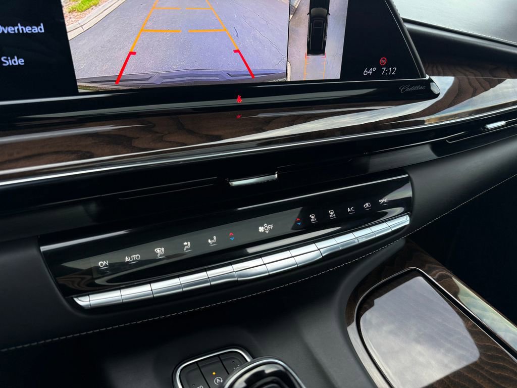 Used 2022 Cadillac Escalade Sport Platinum AWD/4WD image 41