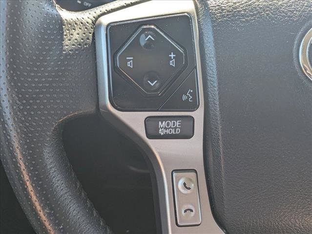 Used 2022 Toyota 4Runner SR5 Premium image 11