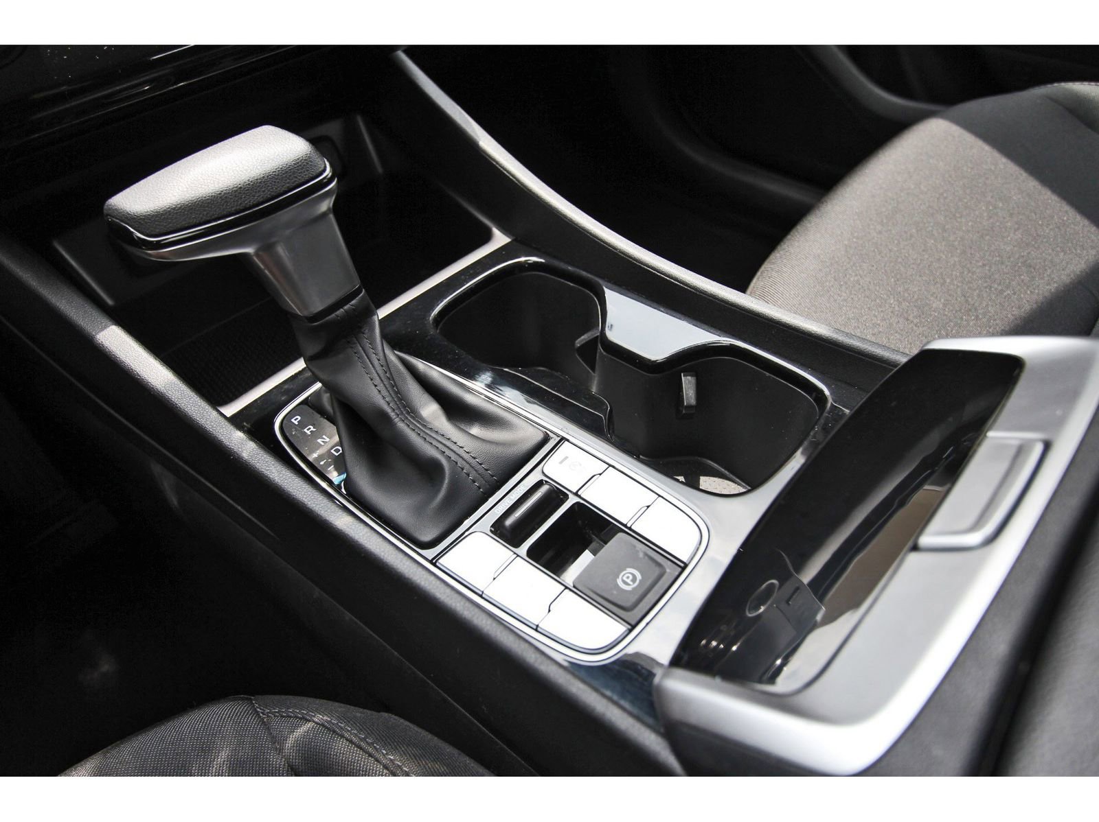 Used 2023 Hyundai Tucson SE FWD image 28