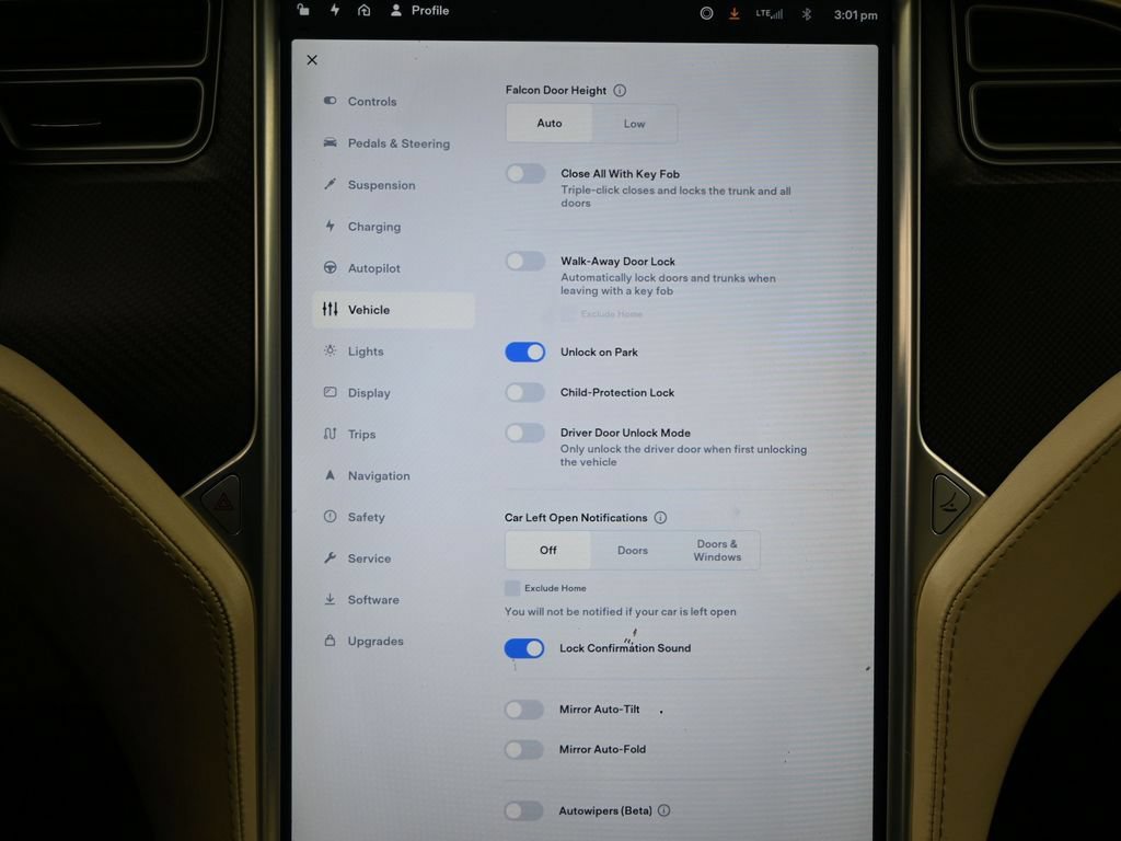 Used 2017 Tesla Model X 100D AWD/4WD image 29