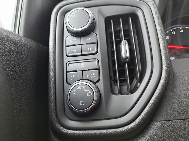 Used 2026 Chevrolet Silverado 1500 Custom Trail Boss image 25