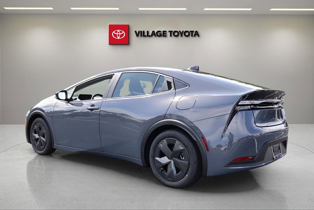 New 2026 Toyota Prius Plug-In Hybrid image 3