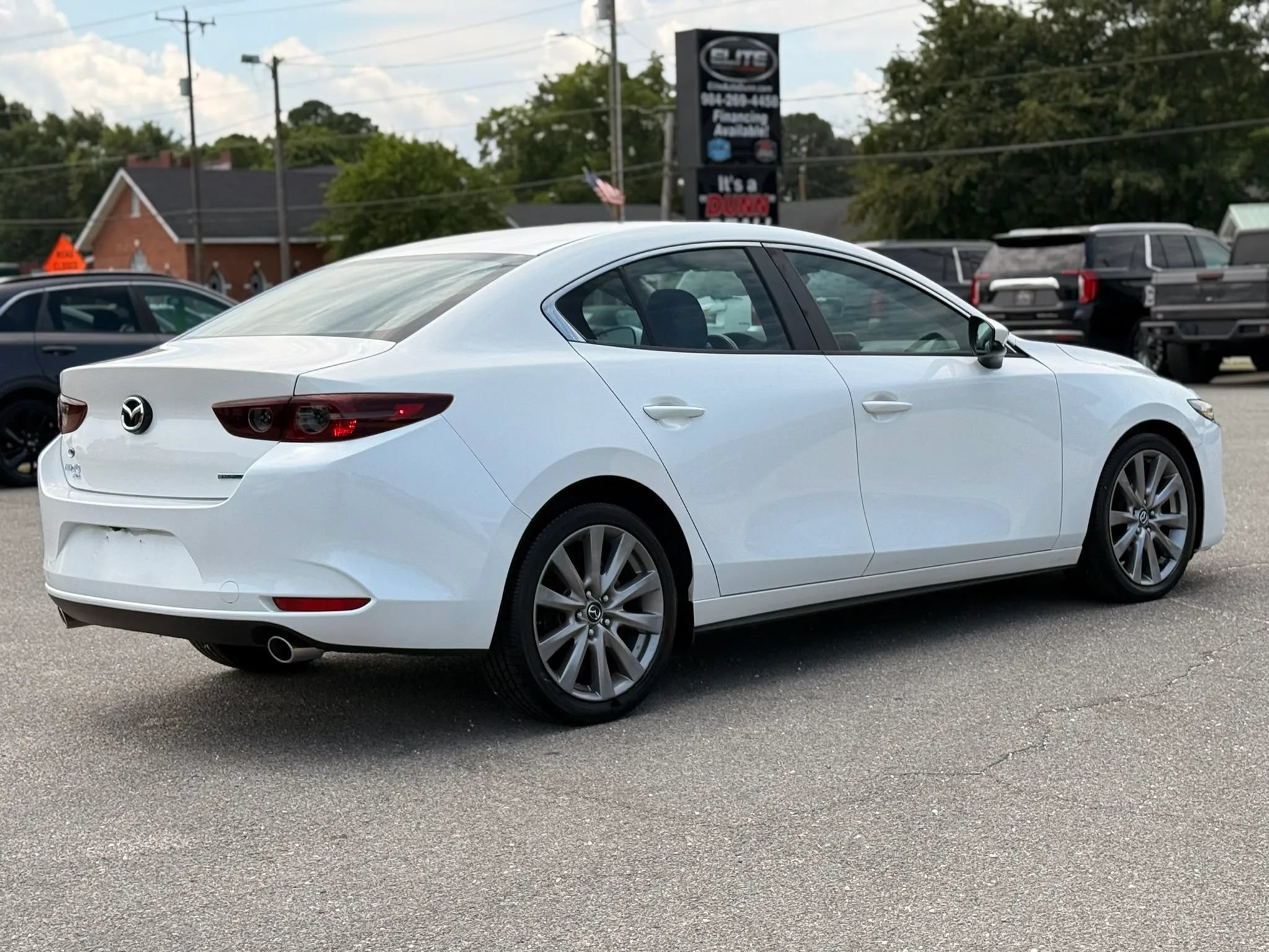 Used 2020 MAZDA MAZDA3 AWD Sedan w/ Select Package image 9