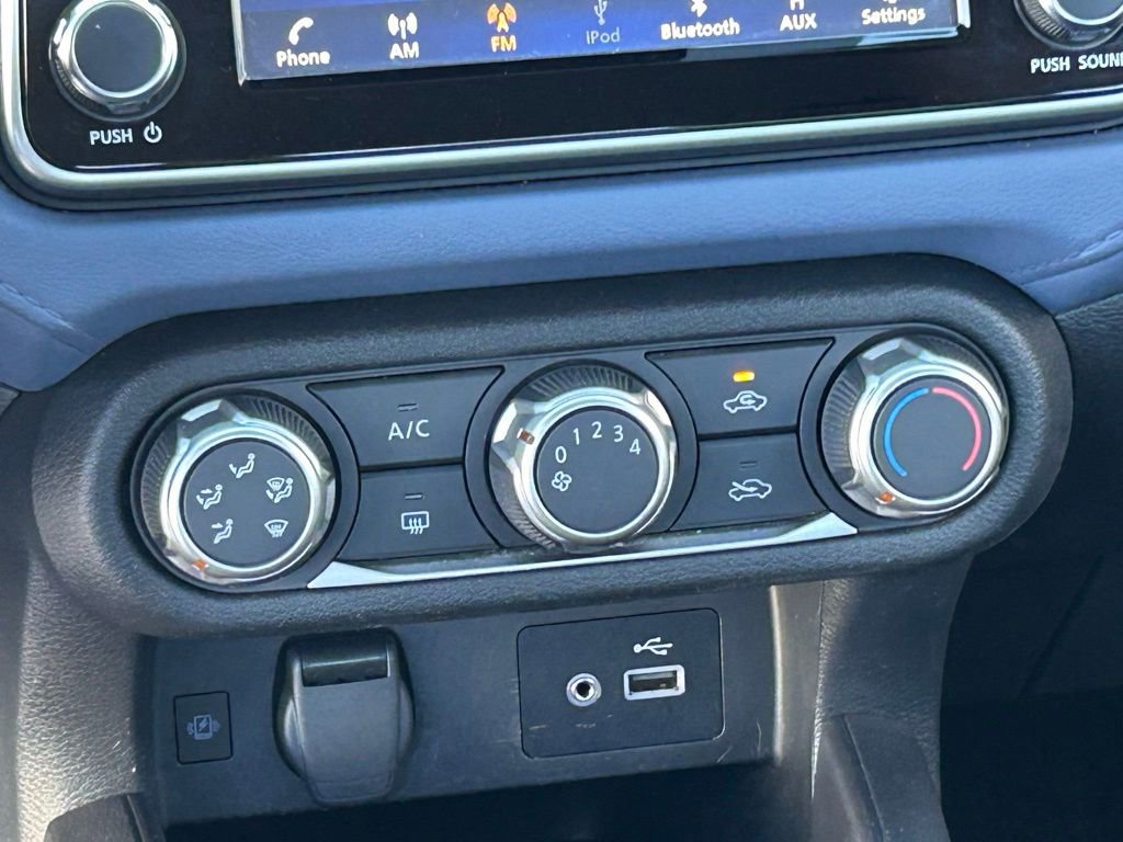 Used 2023 Nissan Versa SV image 22