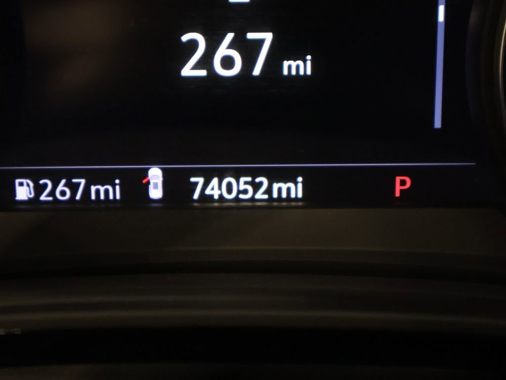 Used 2021 Cadillac XT6 Premium Luxury image 41