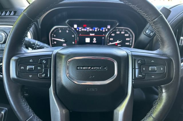 Used 2022 GMC Sierra 3500 Denali w/ Denali Ultimate Package AWD/4WD image 23