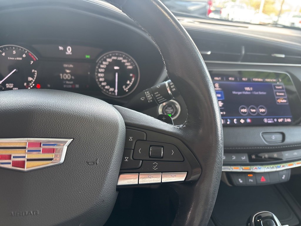 Used 2022 Cadillac XT4 Luxury image 14