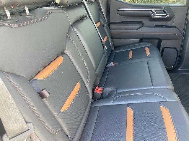 Used 2022 GMC Sierra 1500 AT4 w/ AT4 Premium Package image 23