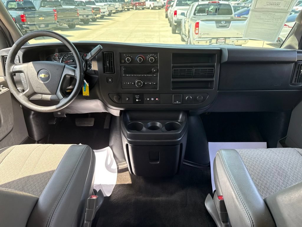 Used 2015 Chevrolet Express 3500 LT w/ LT Preferred Equipment Group RWD image 34