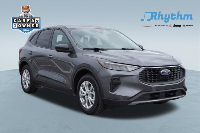 Used 2025 Ford Escape Active image 1