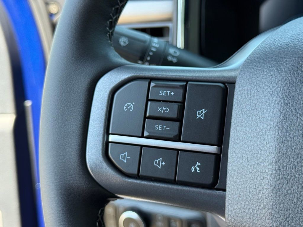 New 2026 Ford F250 4x4 Crew Cab Super Duty image 13