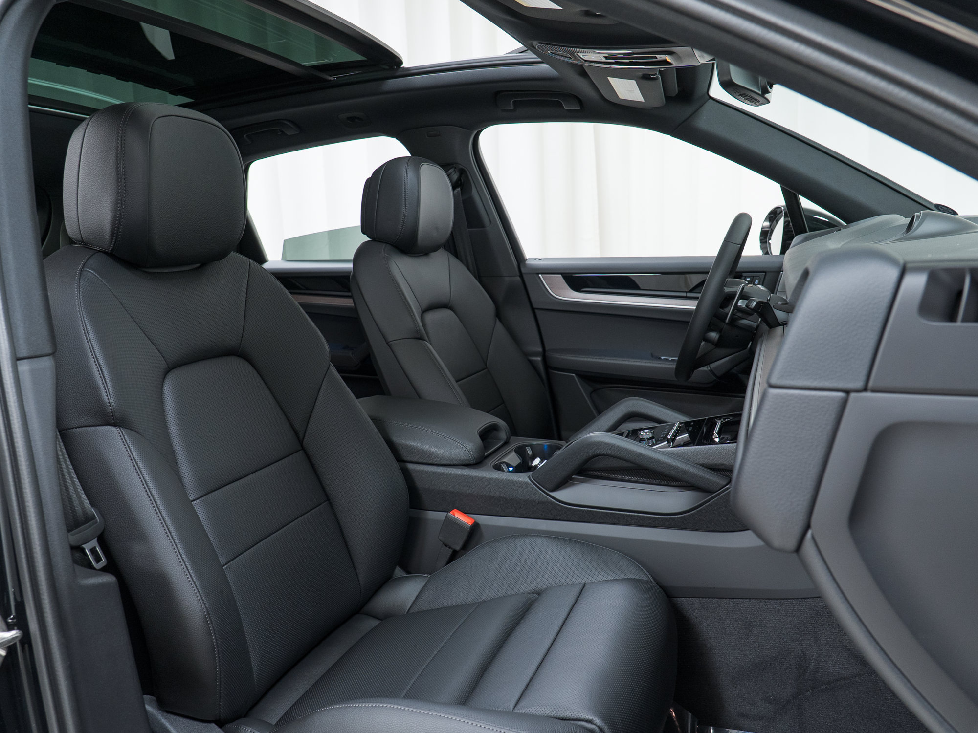 New 2026 Porsche Cayenne S AWD/4WD image 25