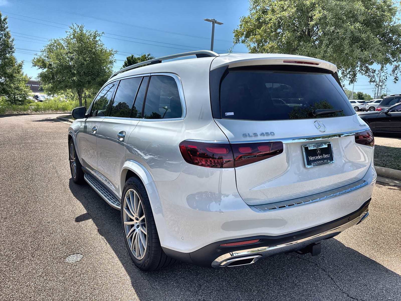 New 2026 Mercedes-Benz GLS 450 4MATIC image 6