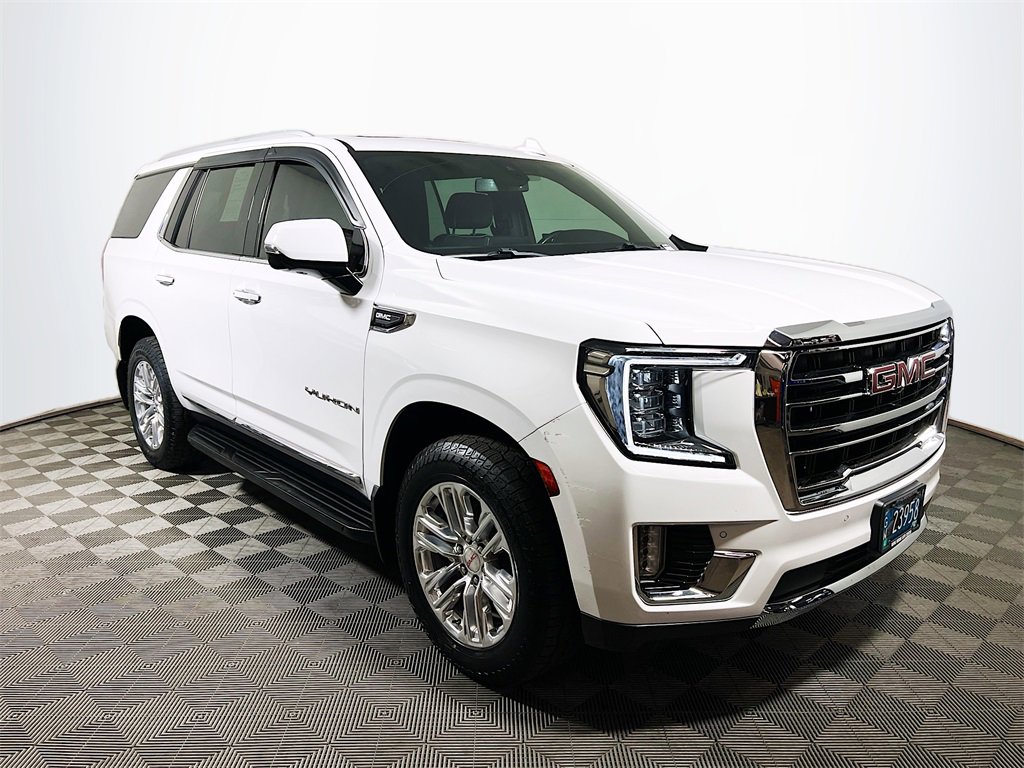 Used 2022 GMC Yukon SLT w/ SLT Premium Package image 1