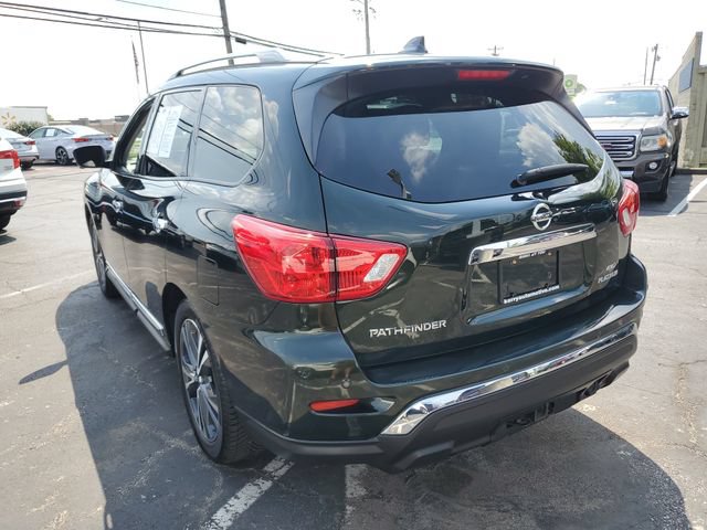 Used 2020 Nissan Pathfinder Platinum AWD/4WD image 3