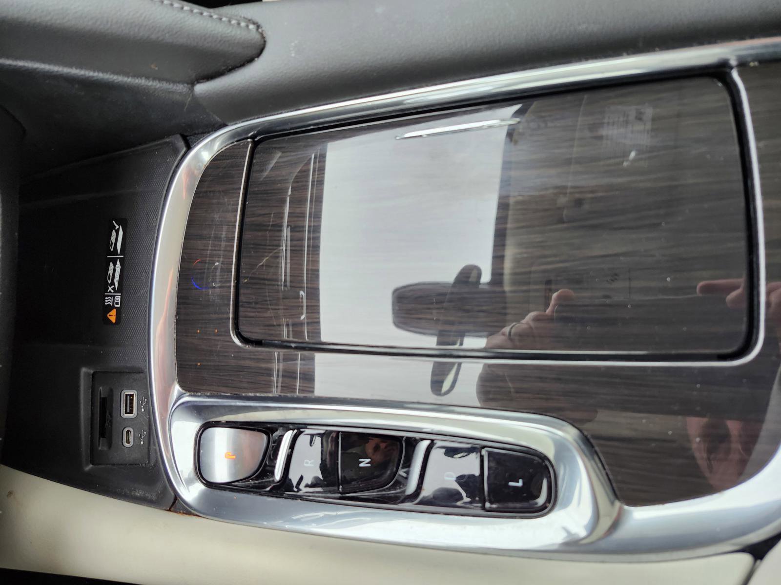 Used 2024 Buick Enclave Essence w/ Trailering Package, 5000 lbs. AWD/4WD image 24