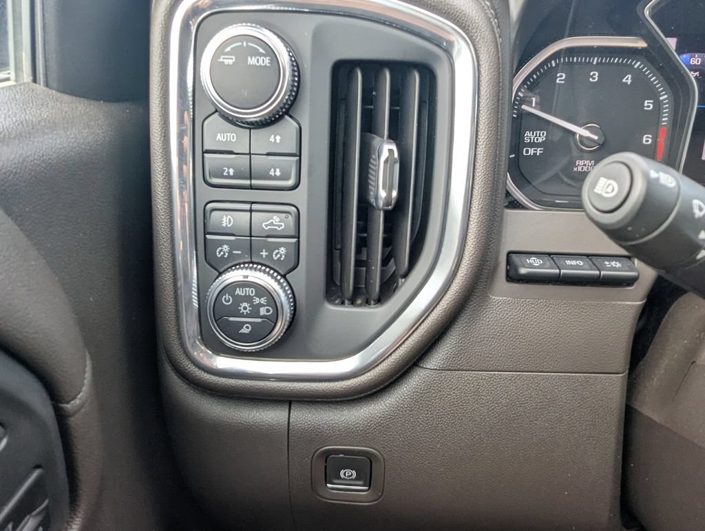 Certified 2020 GMC Sierra 1500 Denali w/ Denali Ultimate Package AWD/4WD image 16
